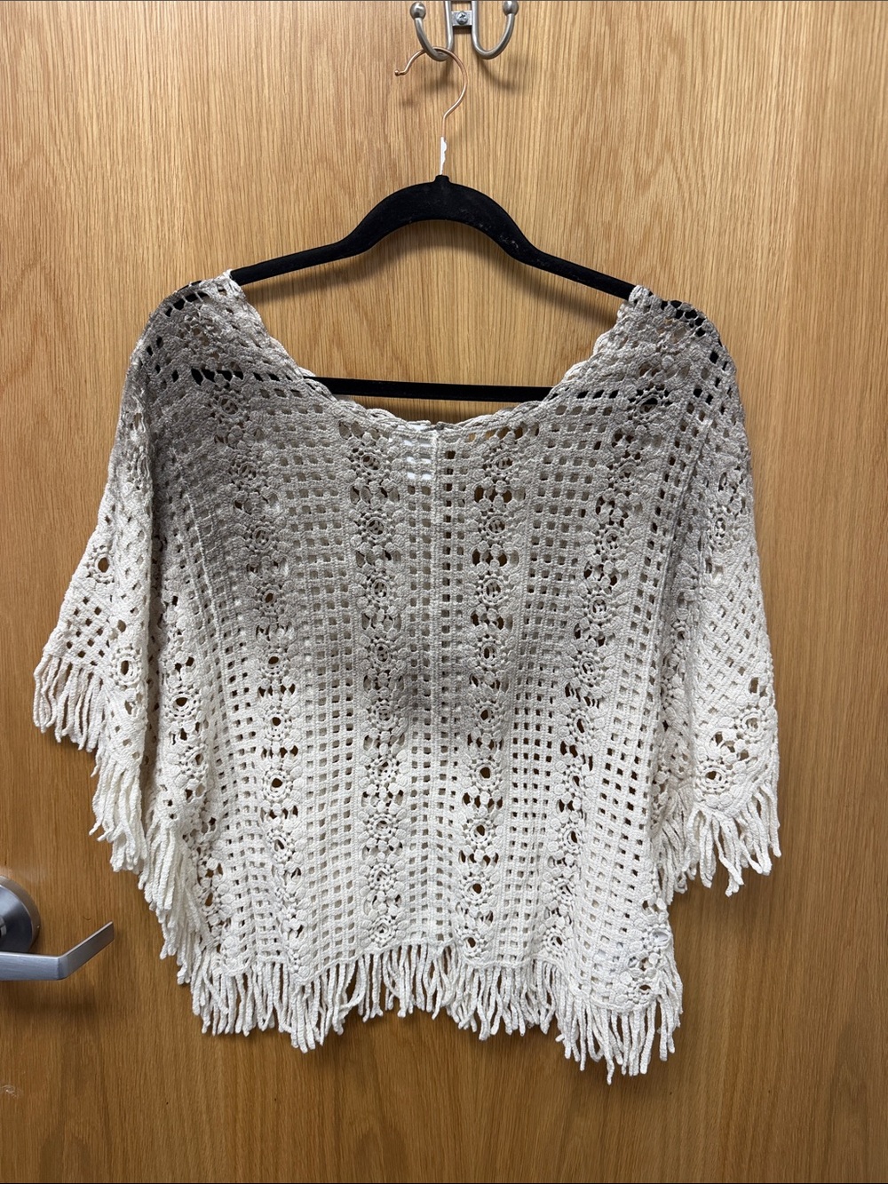House of Harlow 1960 Cream Crochet Fringe 100% Cotton Bohemian Poncho